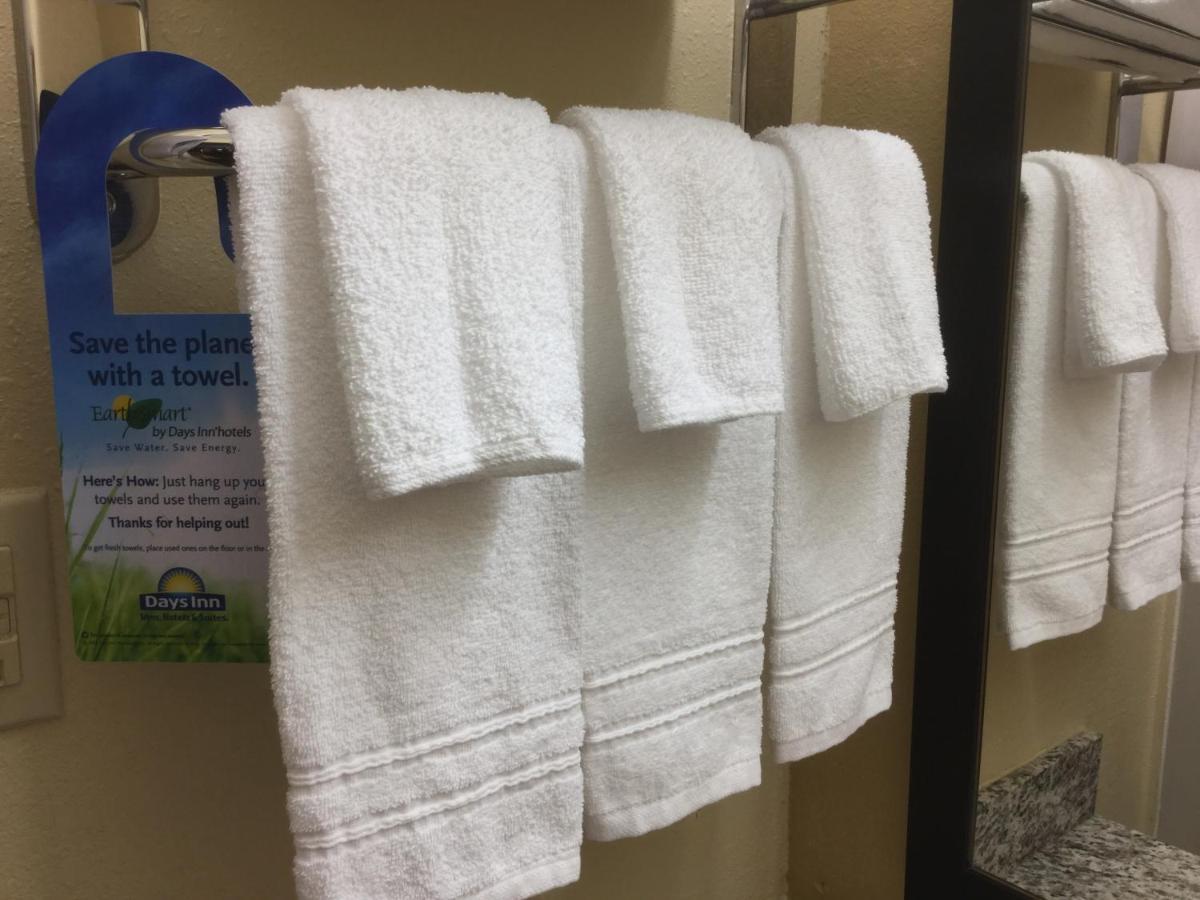 Days Inn By Wyndham Macon I-75 North Экстерьер фото